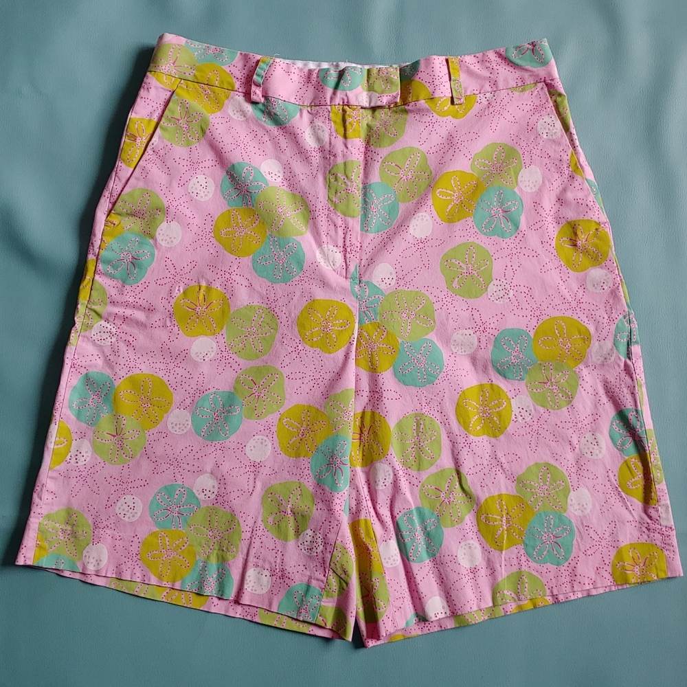 Lilly Pulitzer Y2K Vintage White Label Bermuda Shorts In Sand Dollar Print